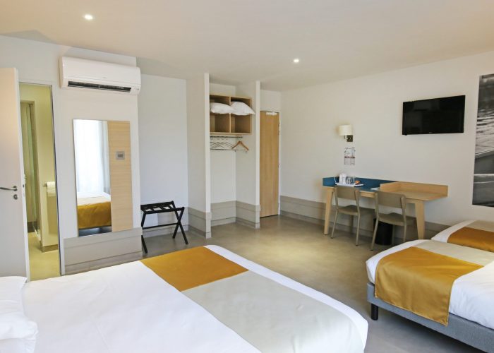 chambre-quadruple-balcon2