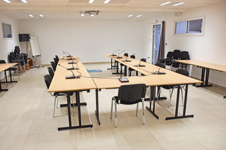 salle-seminaire-micros2